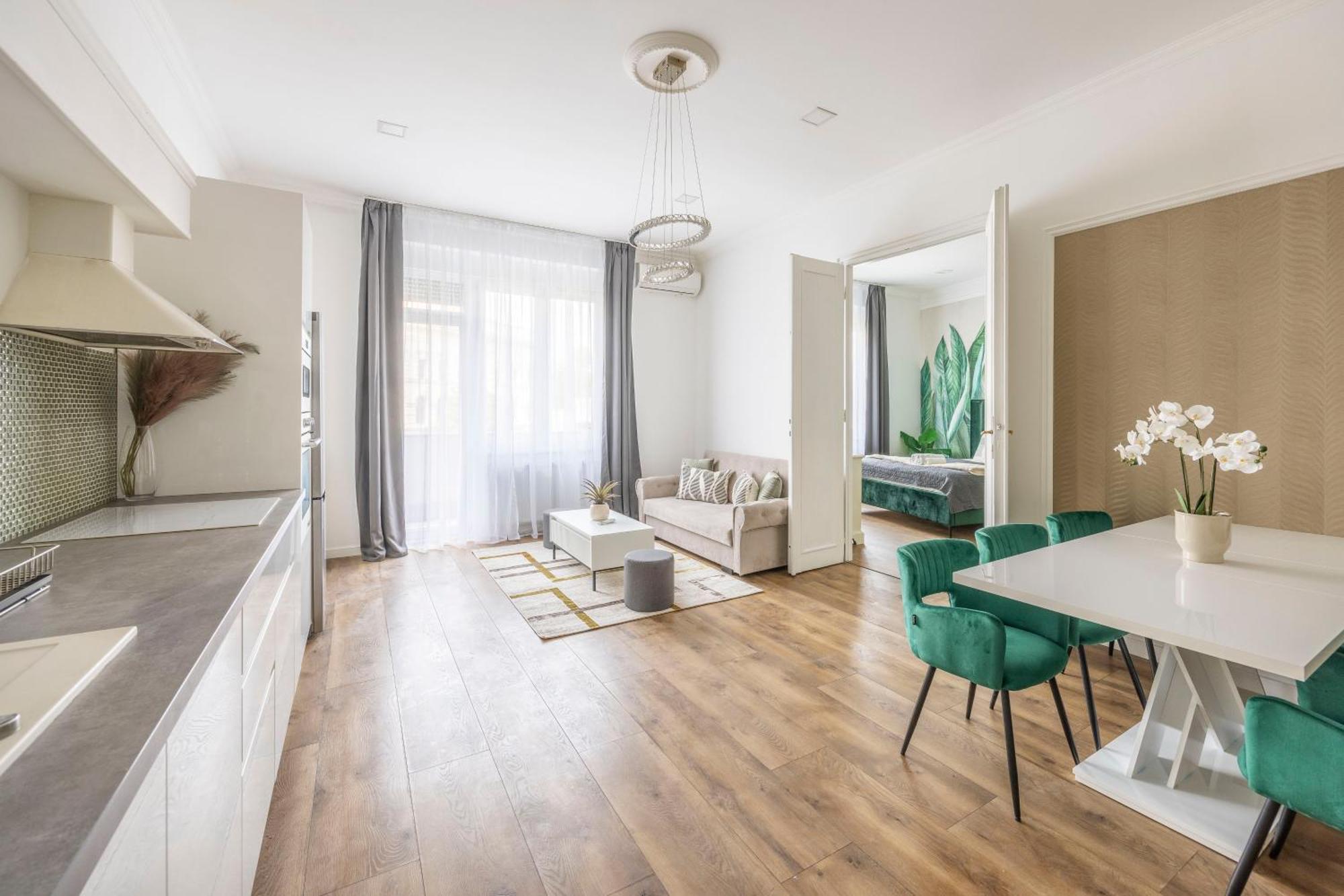 Luxy Central Spacious & Cozy Residence With Balcony بودابست المظهر الخارجي الصورة